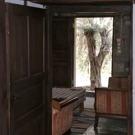 Bidon Stonehouses Chalet Gokbel