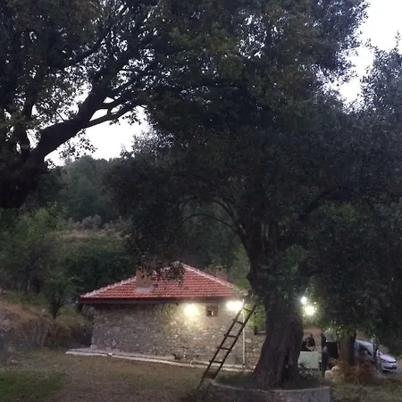 Bidon Stonehouses Chalet Gokbel